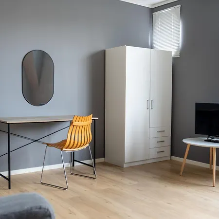 Aparthotel - Private Rooms, Shared Facilities